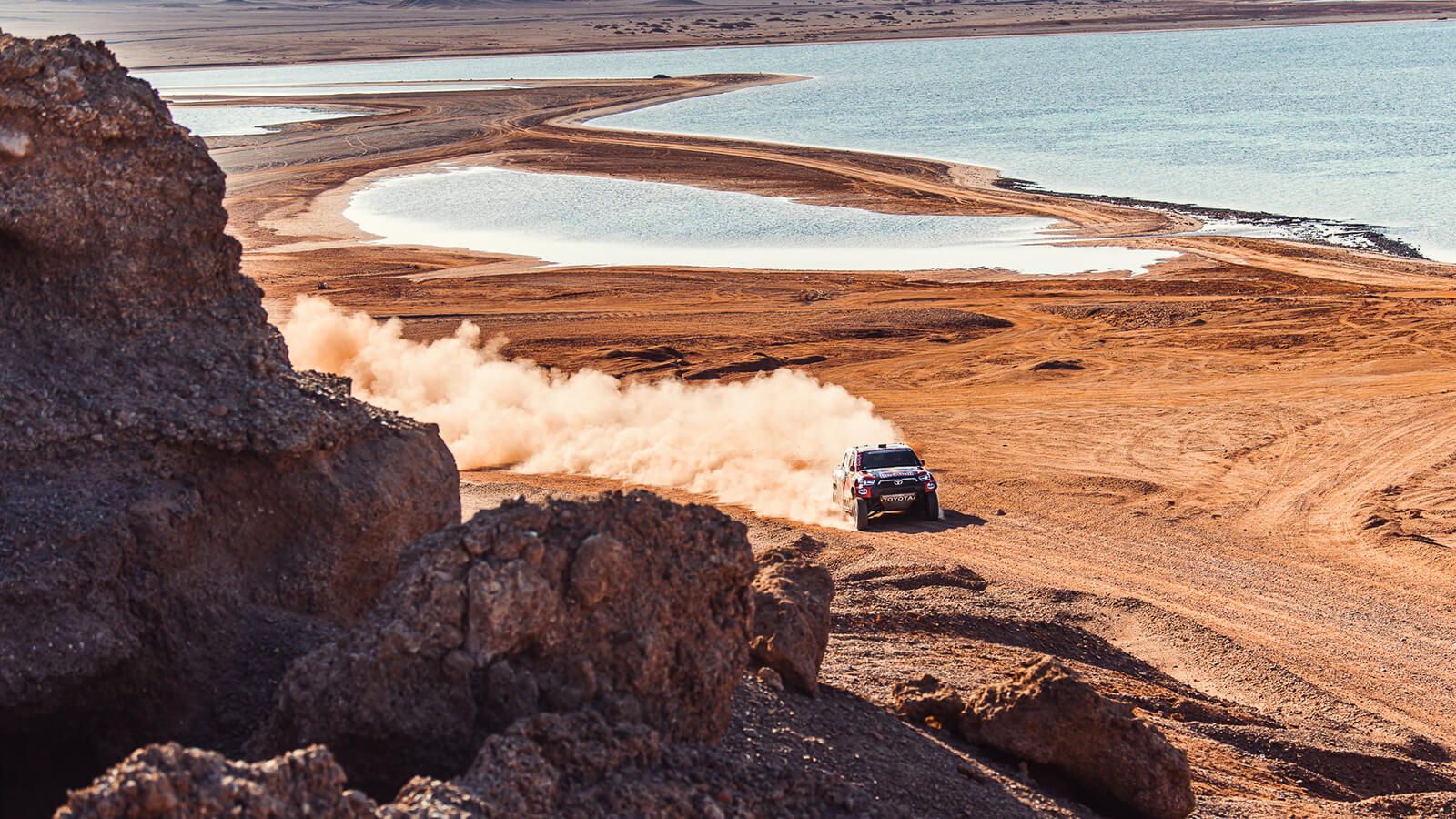 Toyota Hilux en últimas etapas del Rally Dakar 2021.