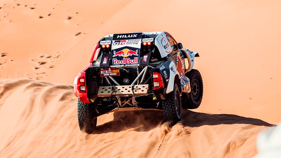 Toyota Hilux T1+ en las dunas de Dakar 2023