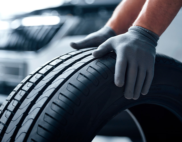 Tipos de neumáticos más adecuados para tu automovil o camioneta Toyota