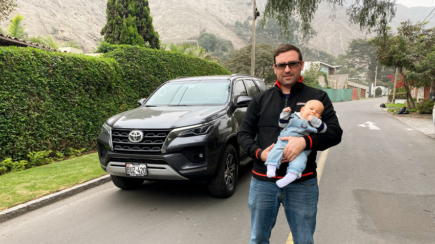 Review Toyota Fortuner por Lucho Alayza y su hijo